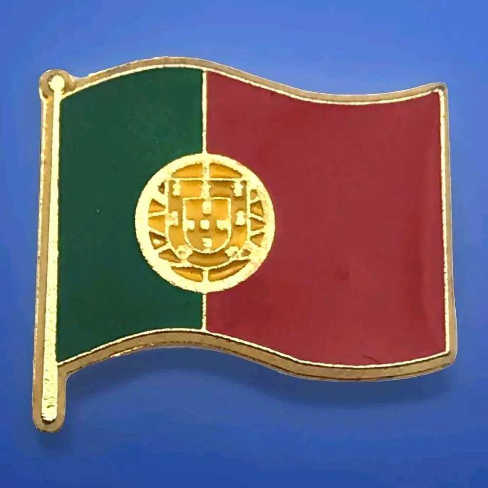 Portugal Flag Lapel Pin Brooch Gold Tone Enamel Vintage Portuguese Souvenir